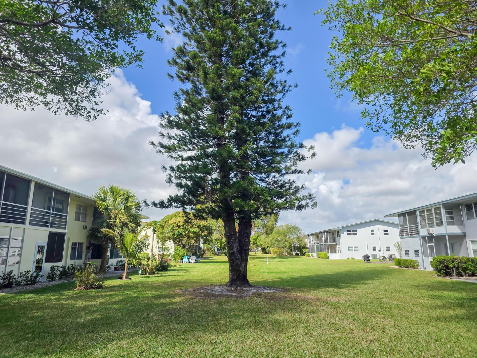 Residence photo 22