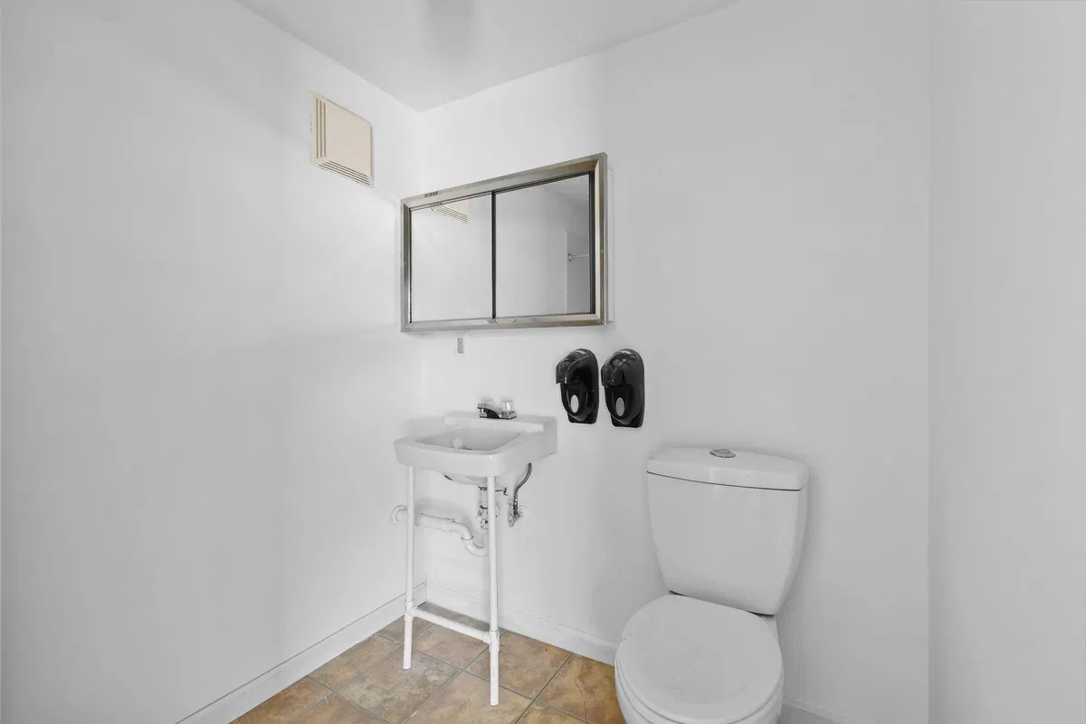 Downtown West Palm Beach Residence photo 22