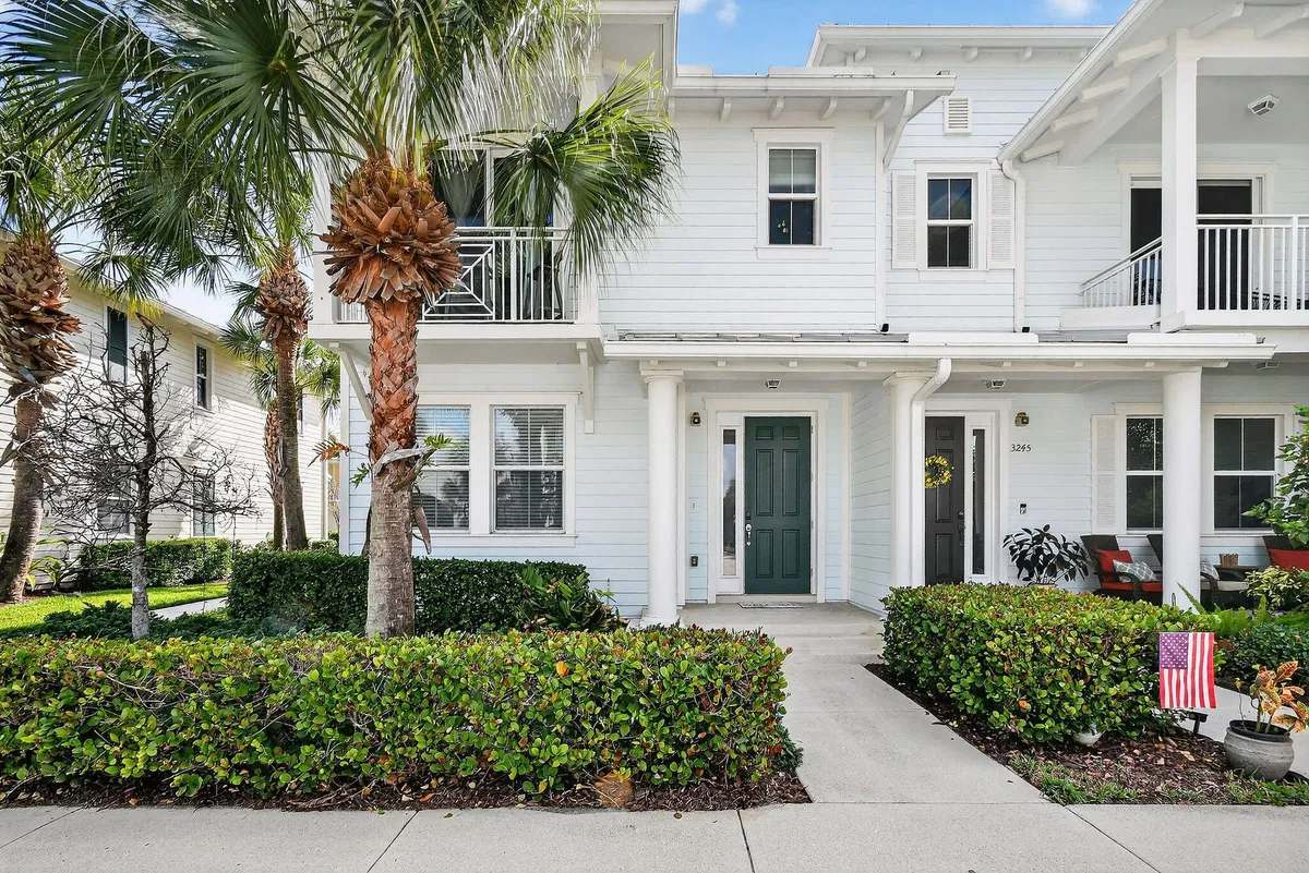 Mallory Creek Abacoa Residence