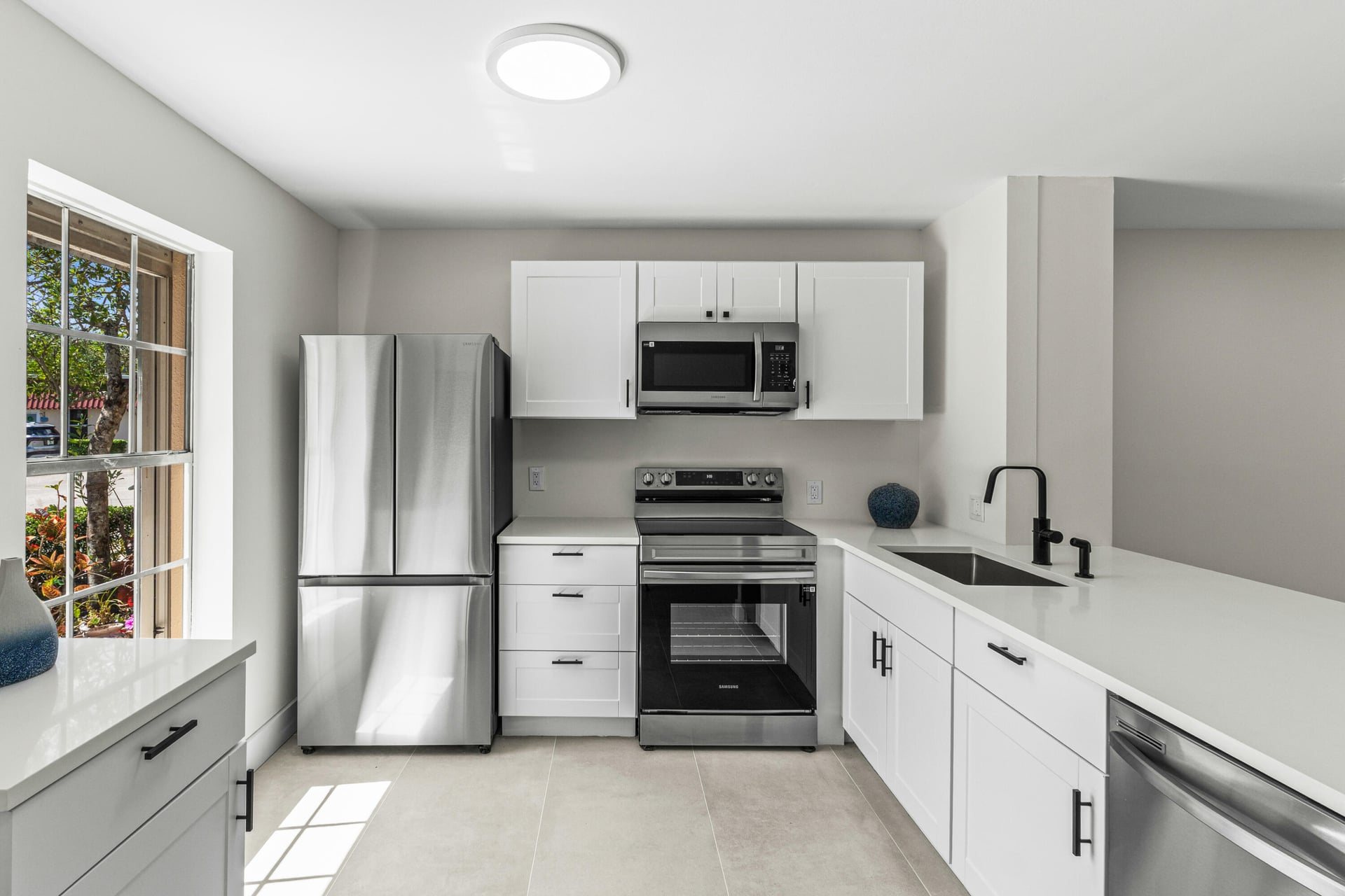Residence photo 4