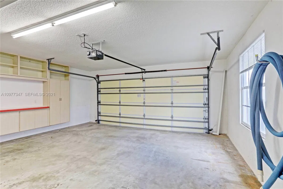 Residence photo 16