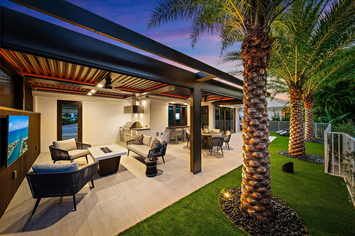 Admirals Cove Residence