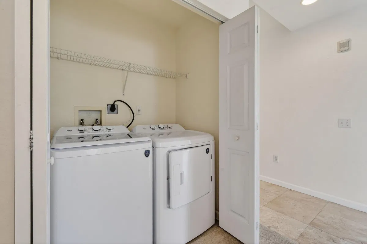 Unit 210 photo 13