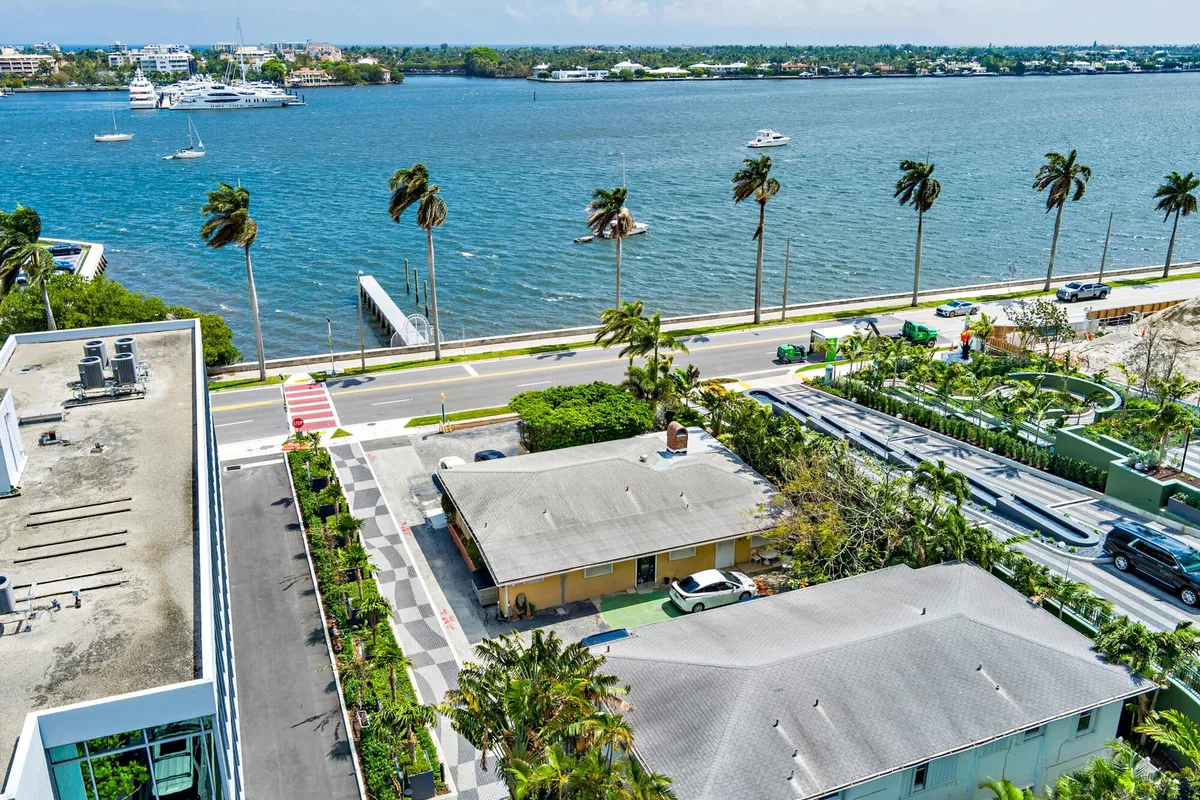 Downtown West Palm Beach Residence photo 22