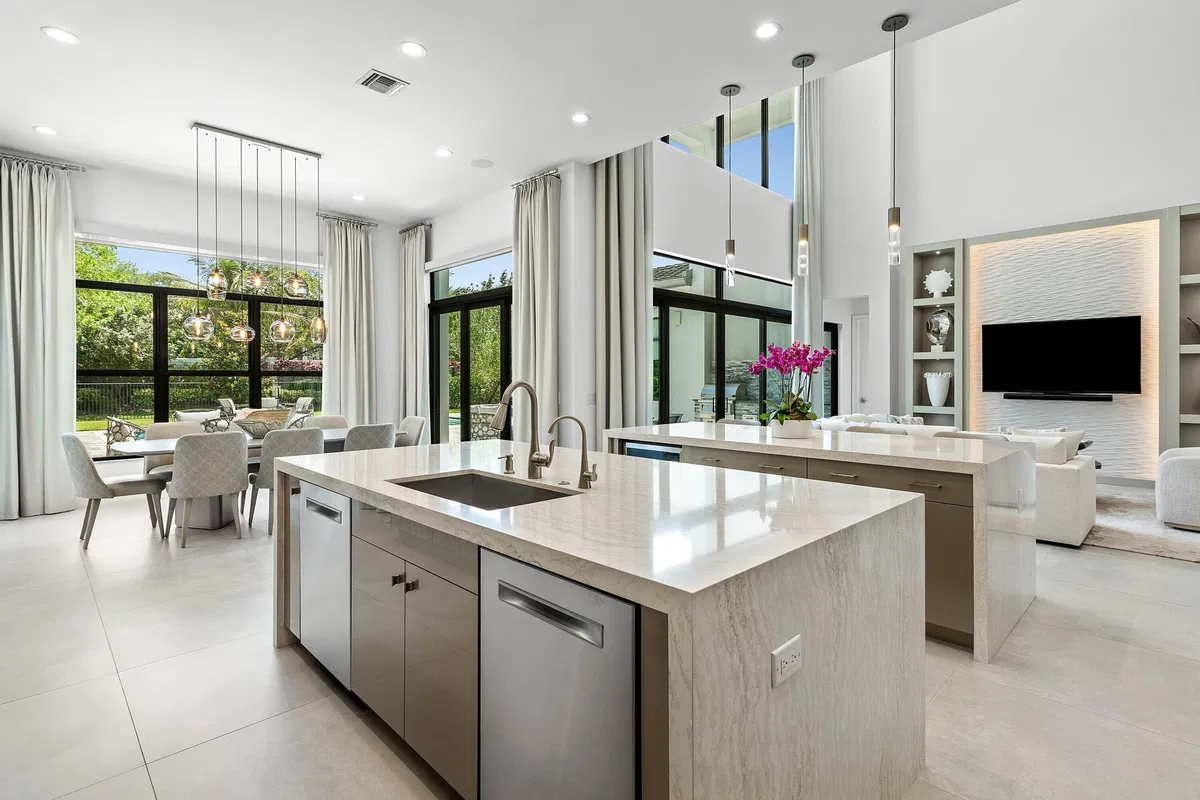 Boca Bridges Residence photo 13