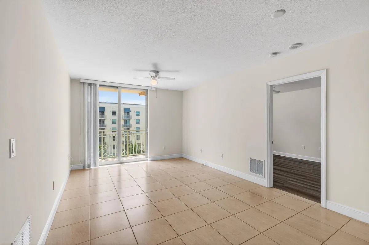 610 Clematis Unit Unit 709 photo 7