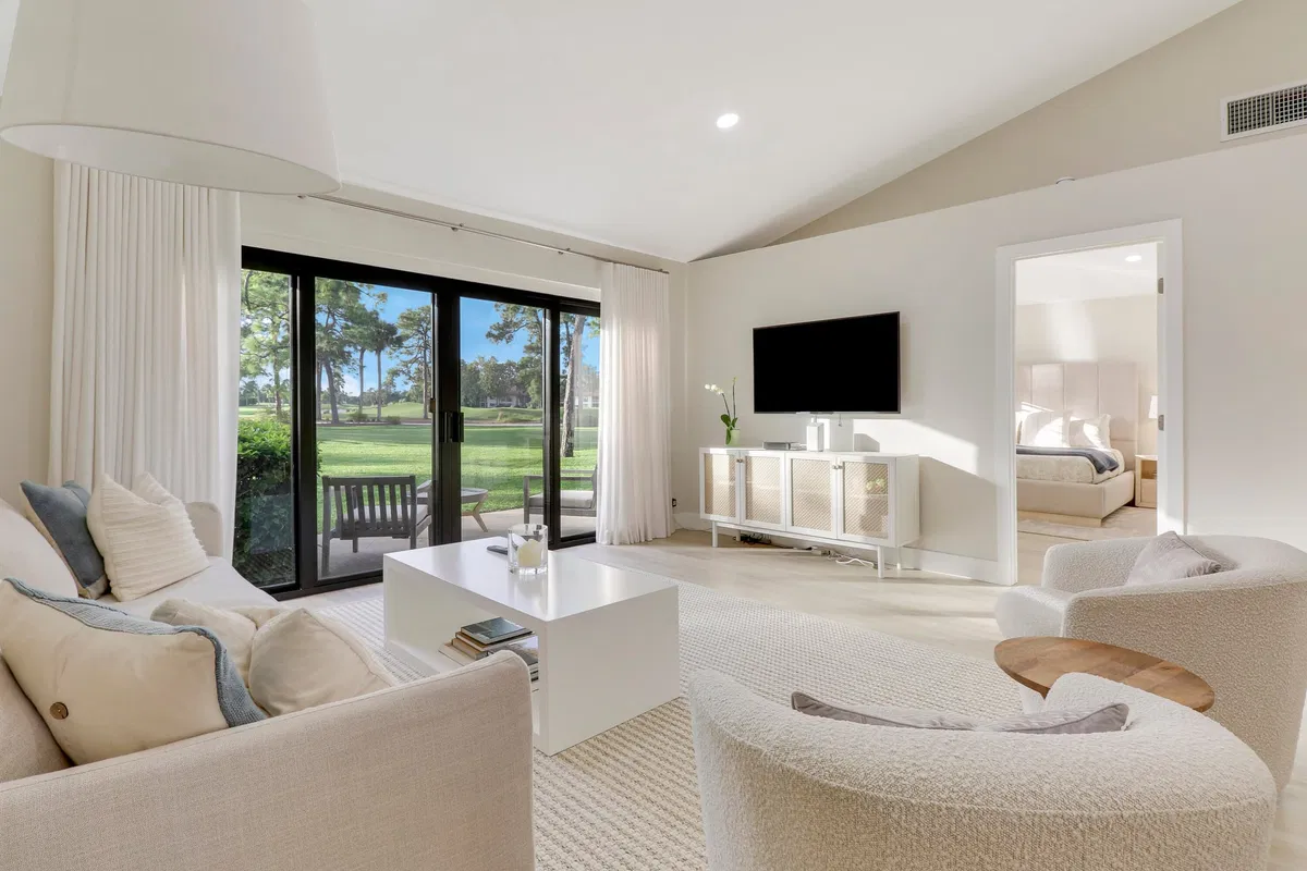 PGA National Palm Beach Gardens Residence photo 16