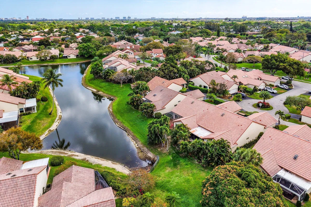 Residence photo 46