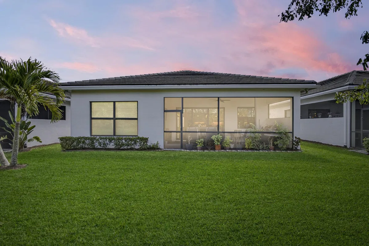 Residence photo 34