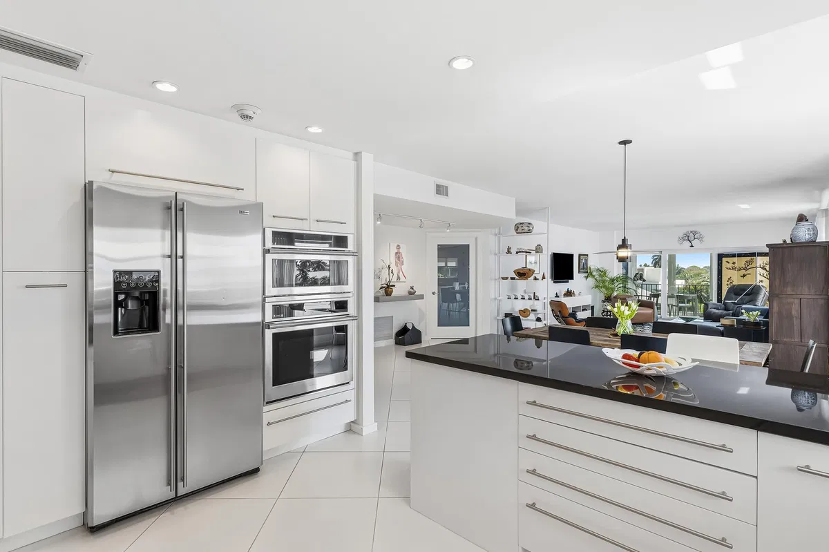 Downtown Delray Beach Unit N-406 photo 4