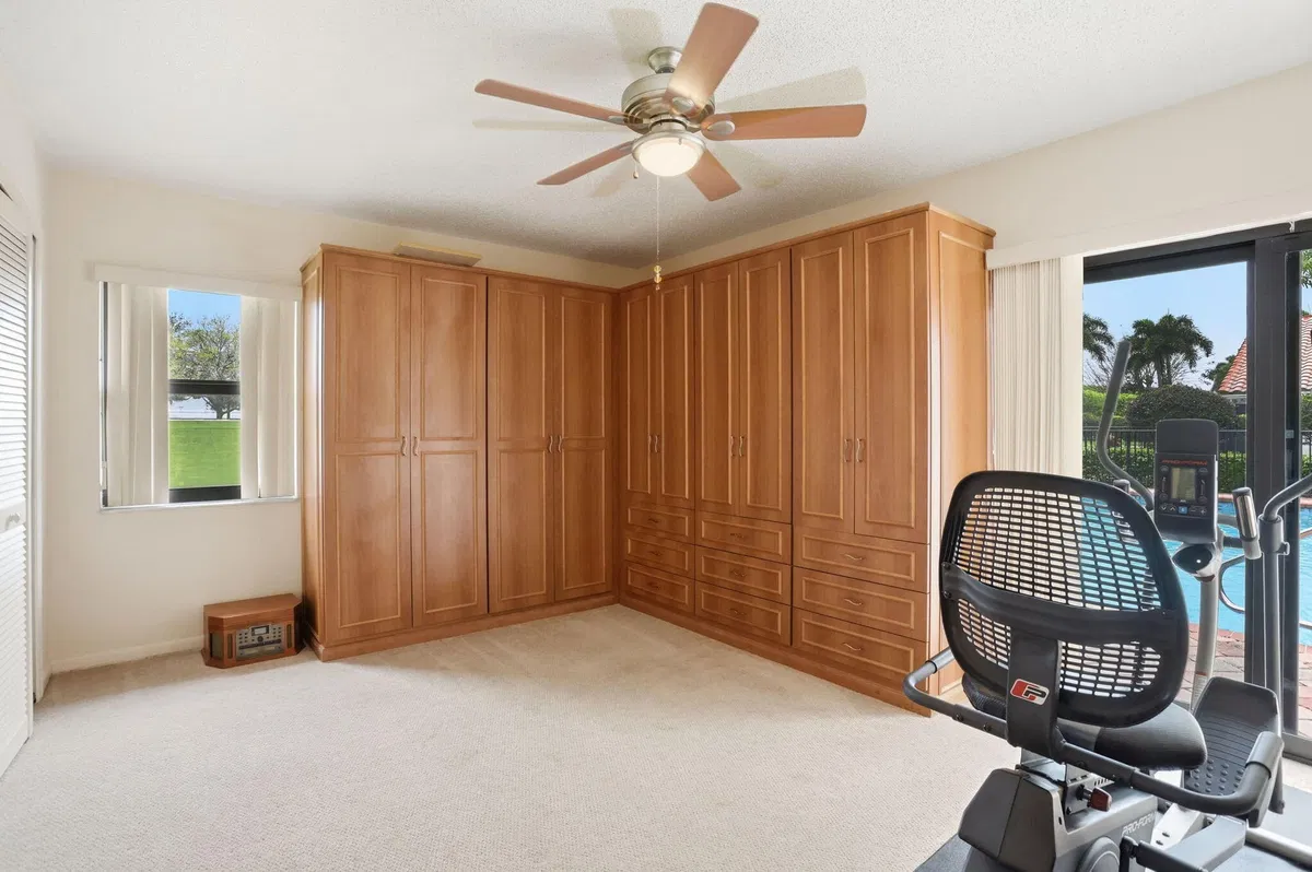 Boca Bath & Tennis Residence photo 37