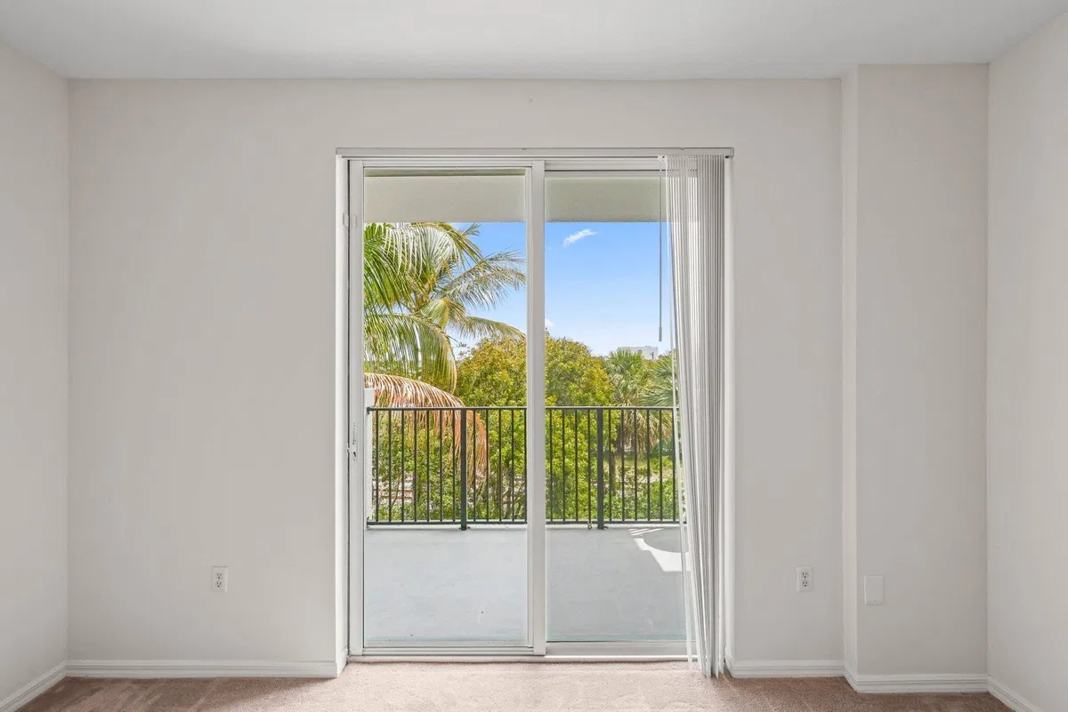 Pineapple Grove Village Condominiums Unit Unit 2-407 photo 10