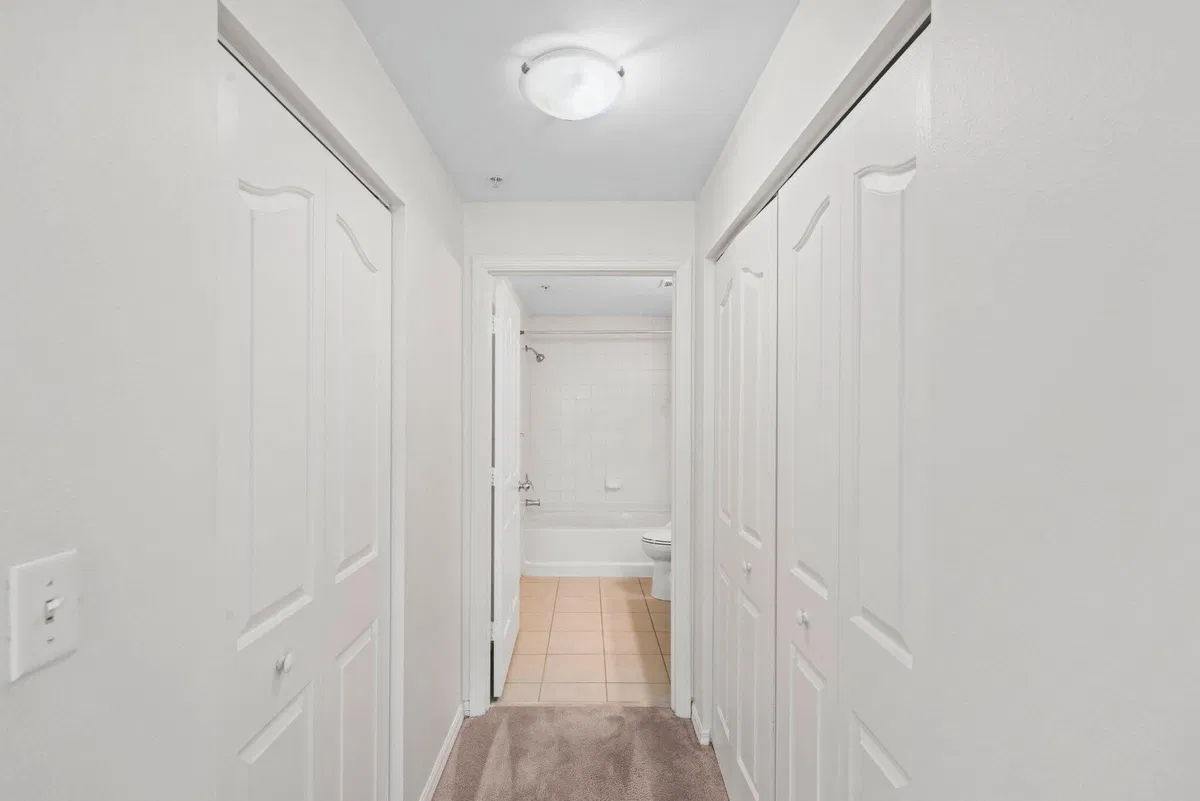 Pineapple Grove Village Condominiums Unit Unit 2-407 photo 22