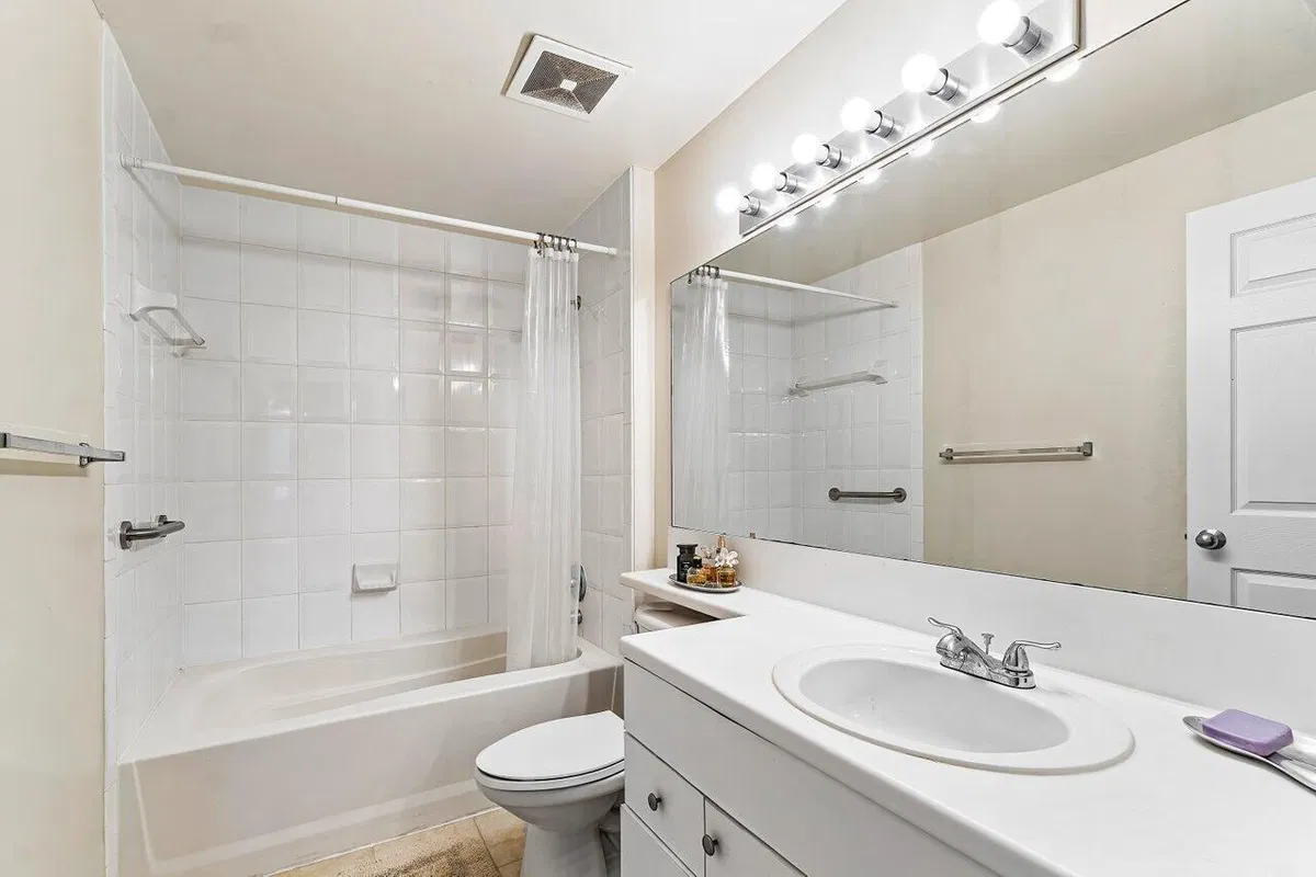 The Montecito Unit 1206 photo 13