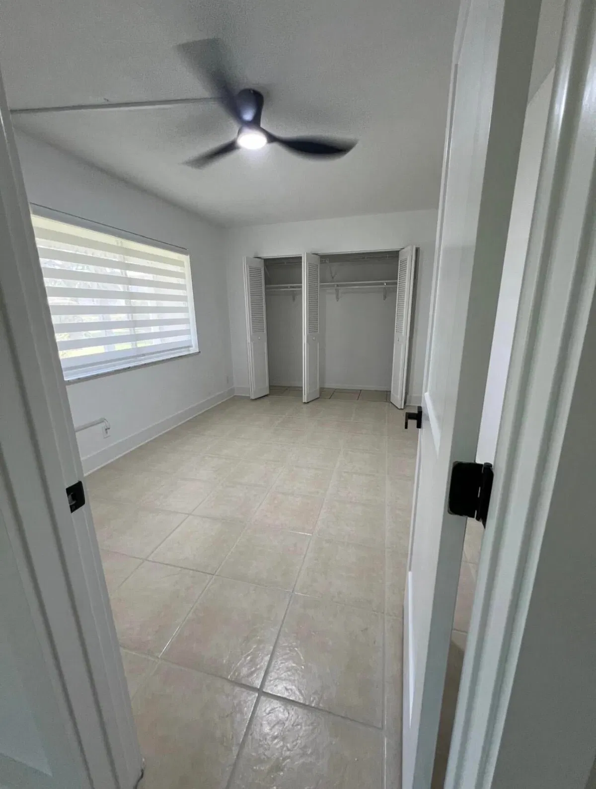 Unit 104 photo 22