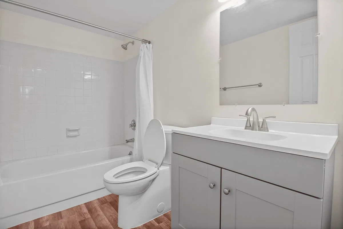  Unit 130-4 photo 25