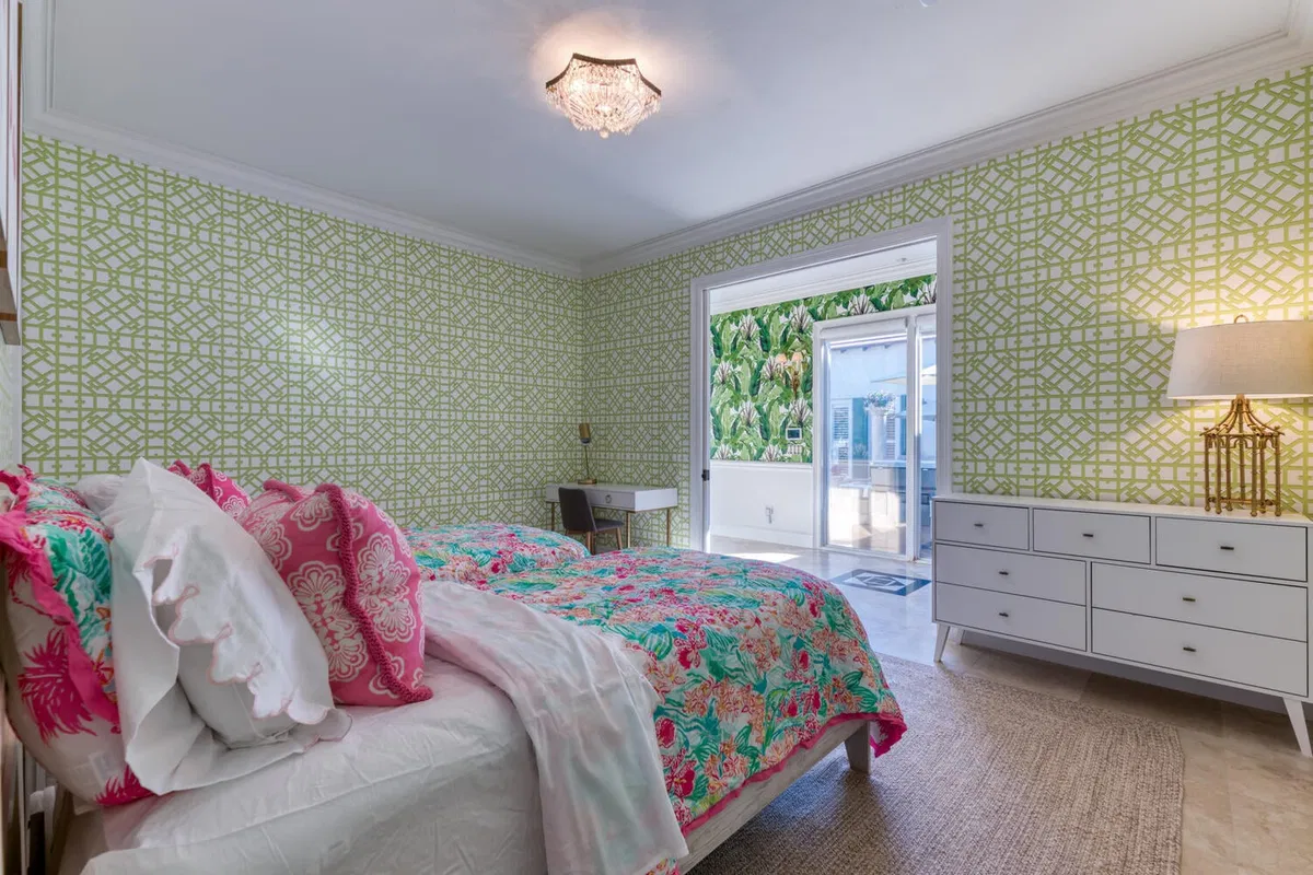 Residence photo 19