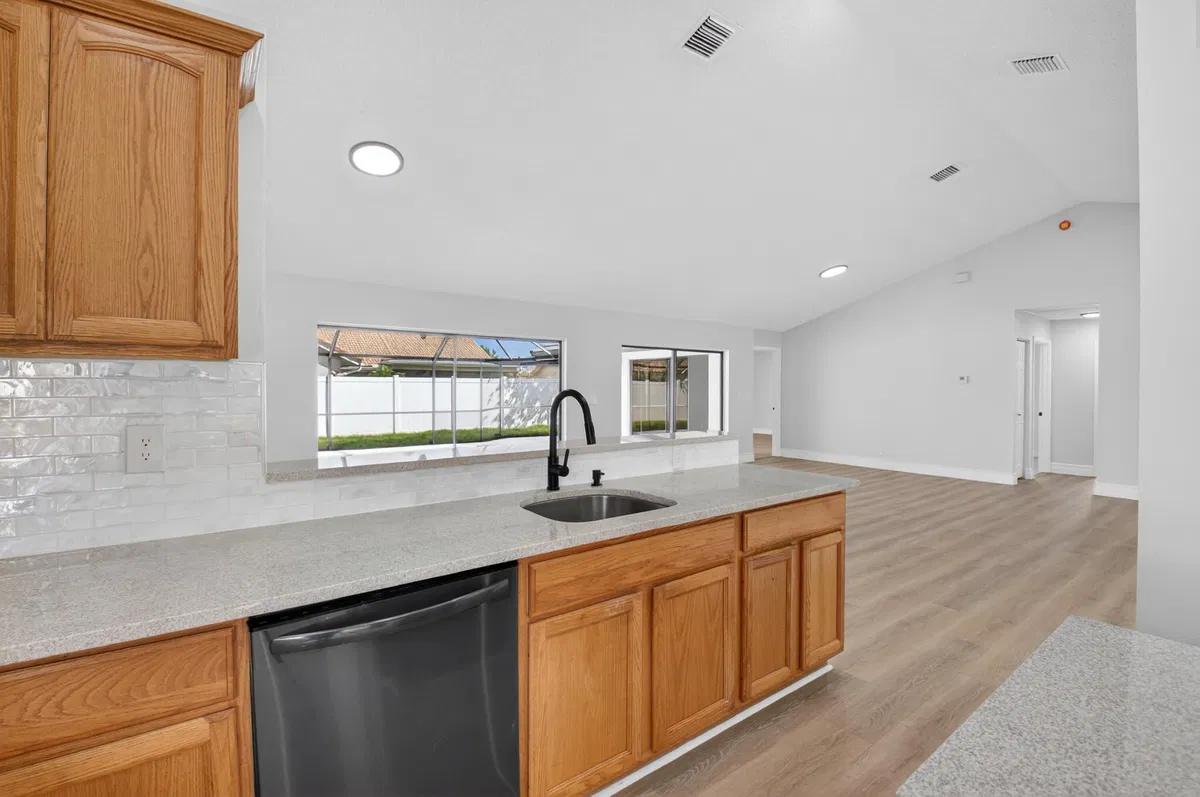 Residence photo 10