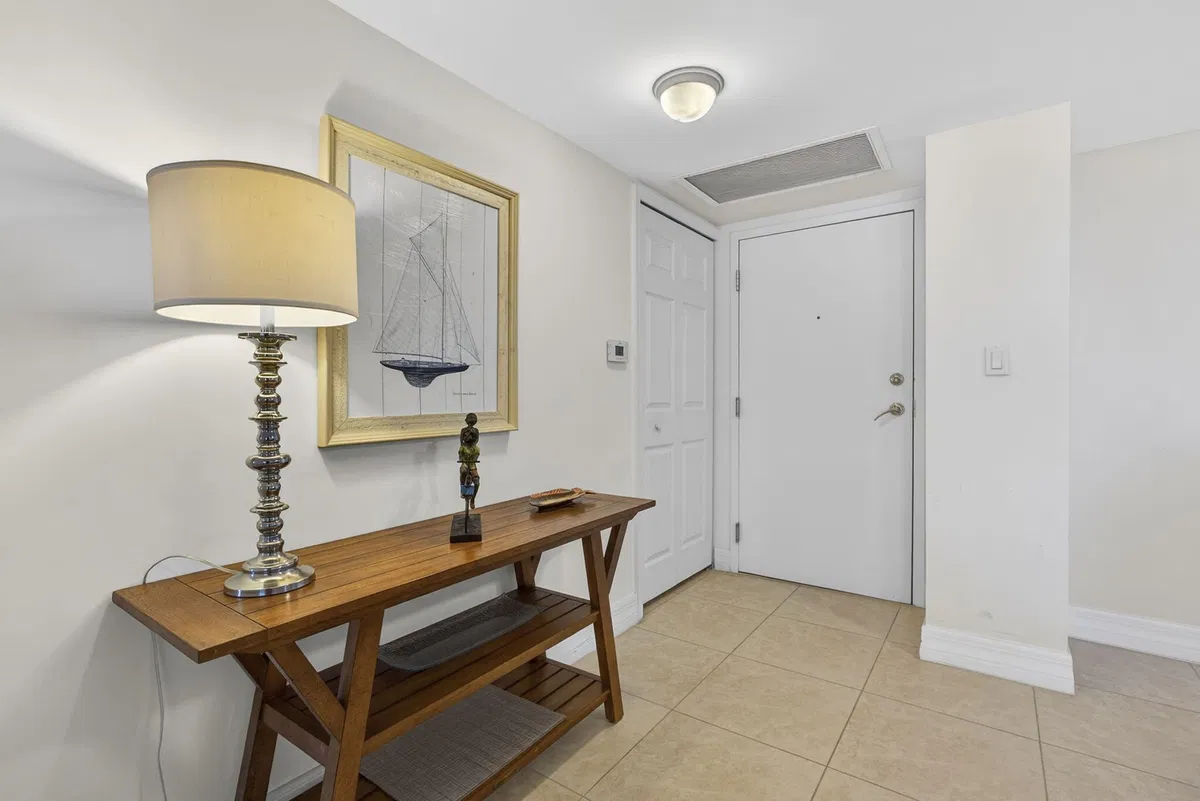 Tiara Singer Island Residence photo 7