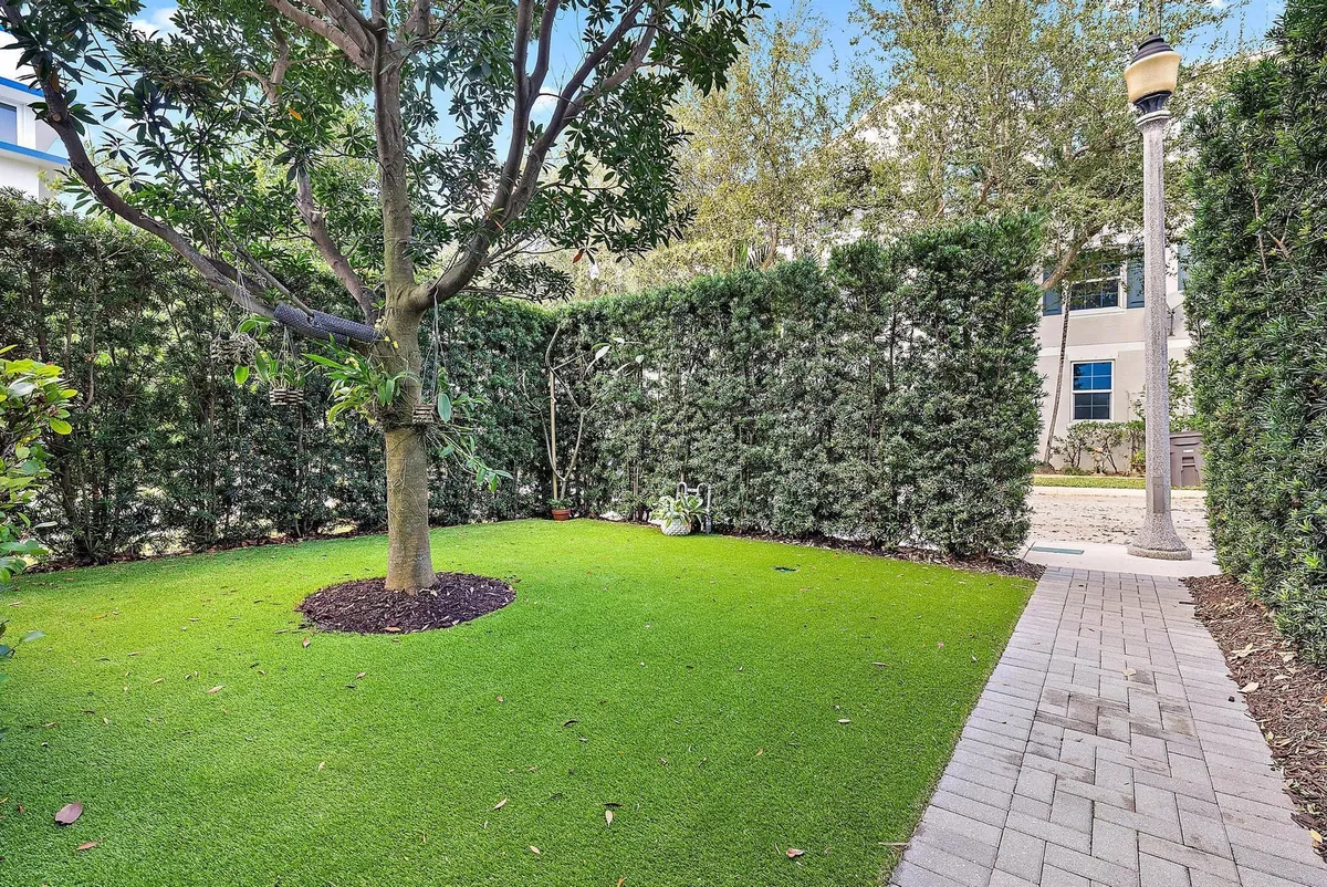 Grandview Heights Residence photo 43