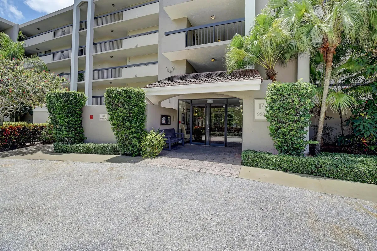 Unit F307 photo 46