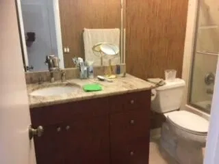 Unit C14 photo 7