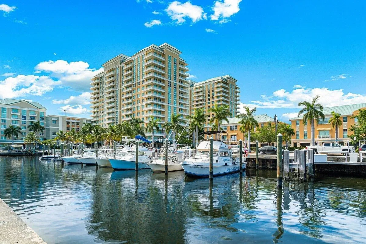 Boynton Beach Club Unit 1203