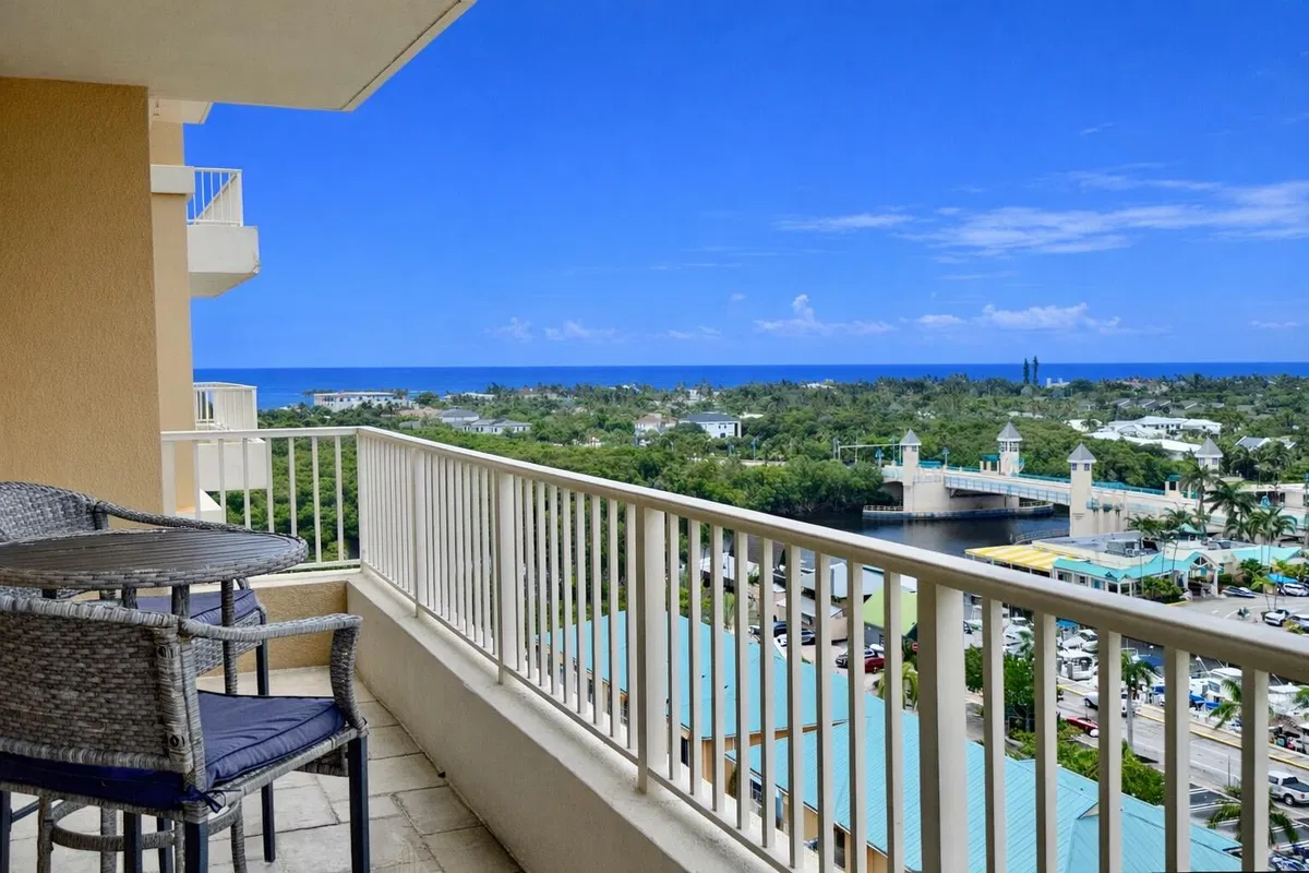 Boynton Beach Club Unit 1203 photo 4