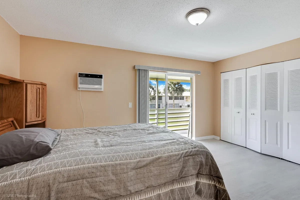 Residence photo 13