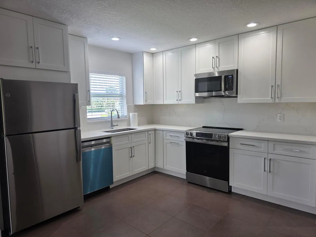 Jupiter Harbour Unit 608 photo 7