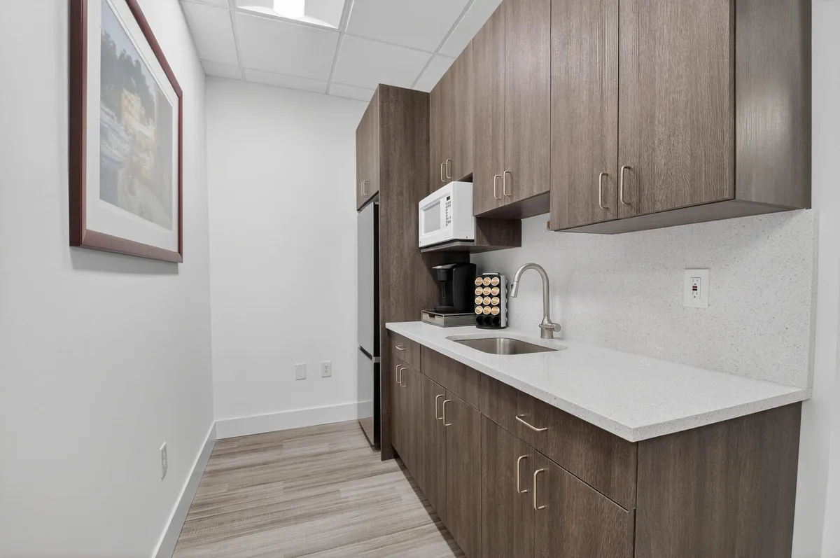 Unit 3211 photo 7