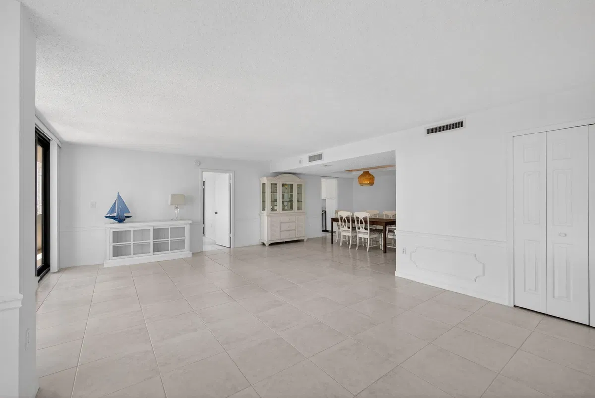 Singer Island Unit 2-804 photo 22