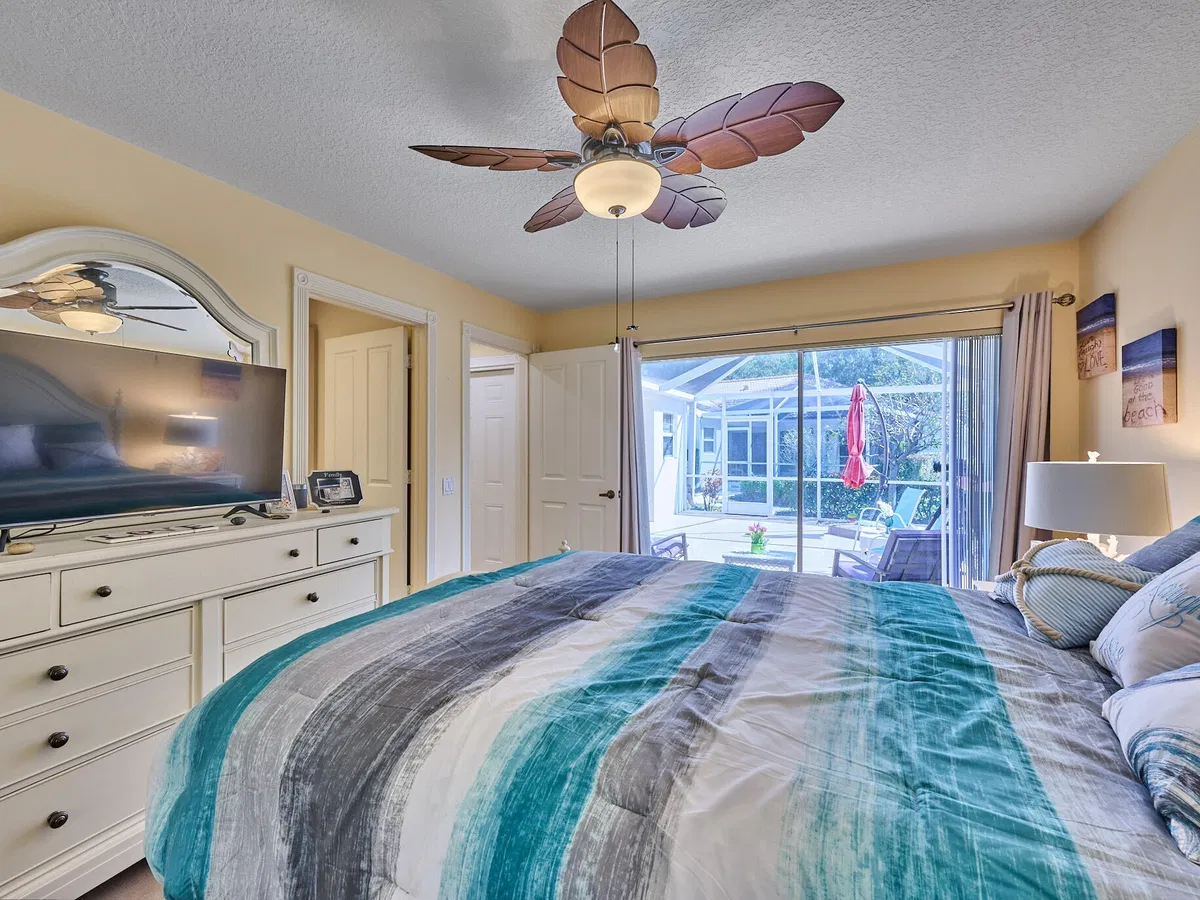 Residence photo 16