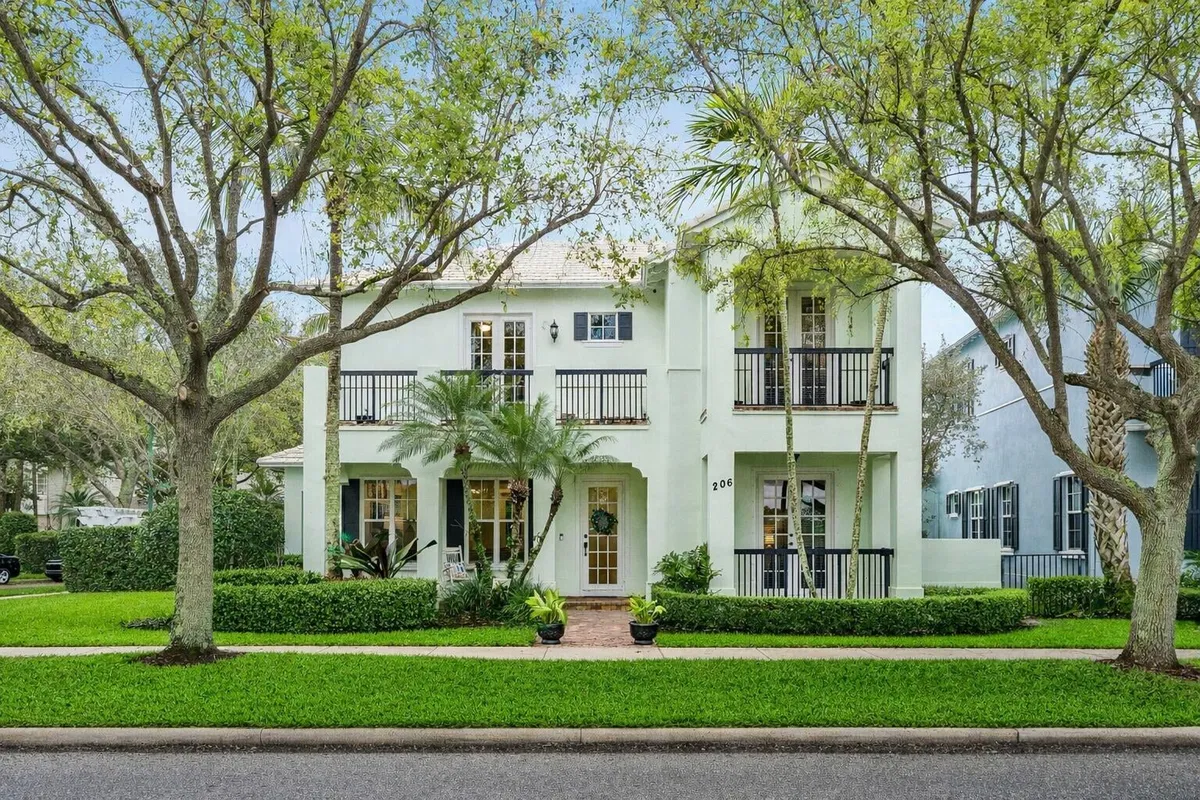 Botanica Residence