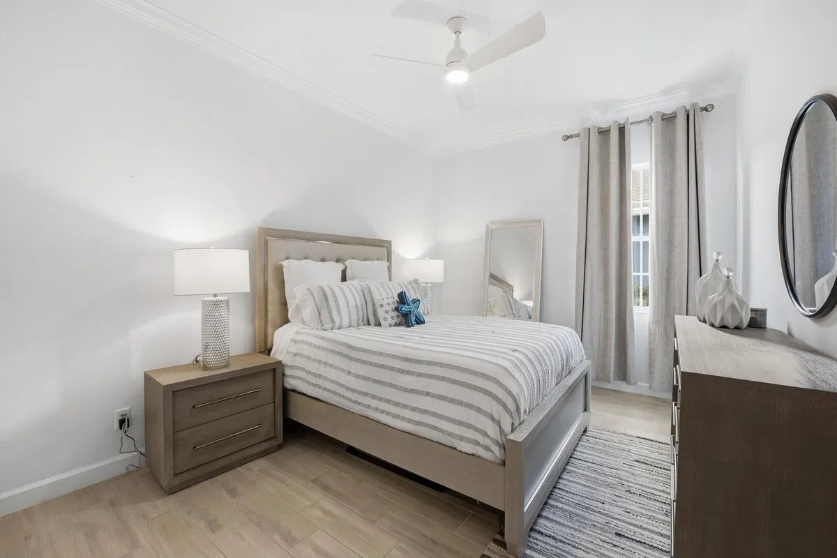  Residence photo 31