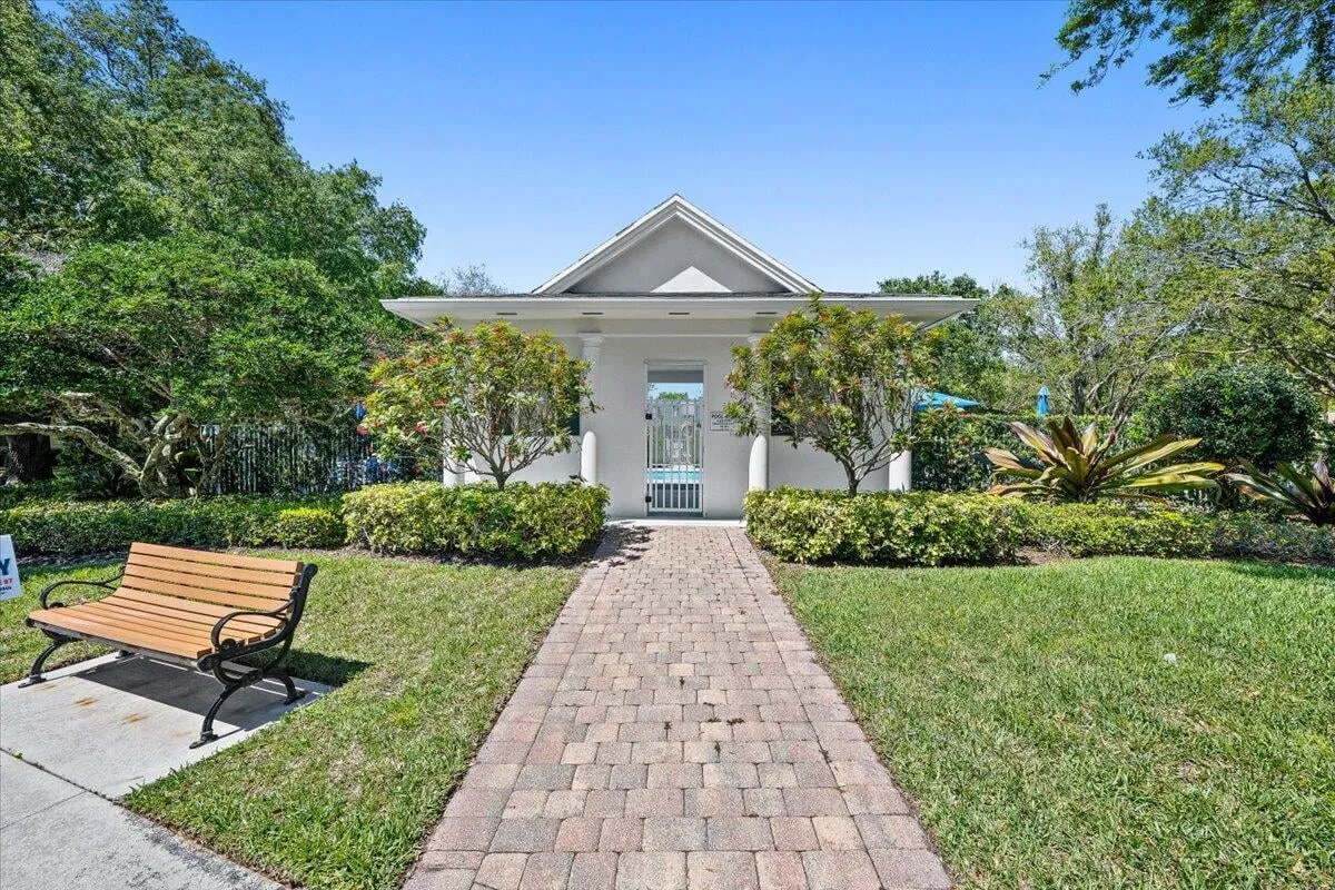 Island at Abacoa Residence photo 52