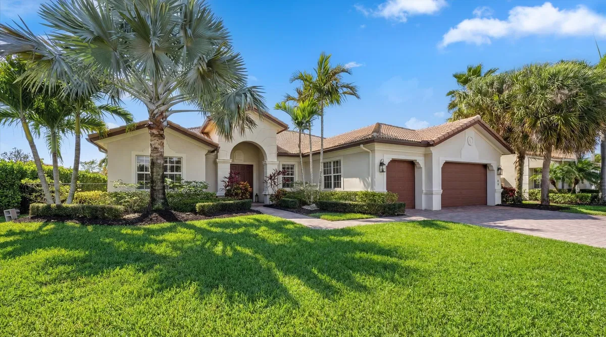 Rialto Jupiter Residence