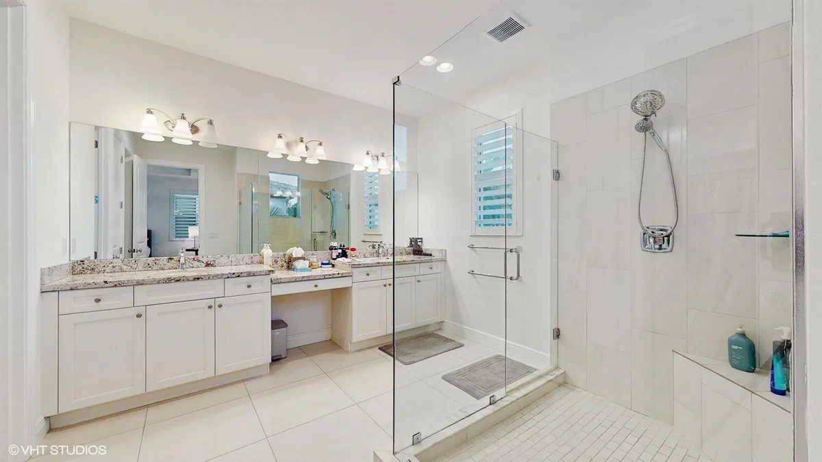 Alton Homes Palm Beach Gardens Residence photo 13