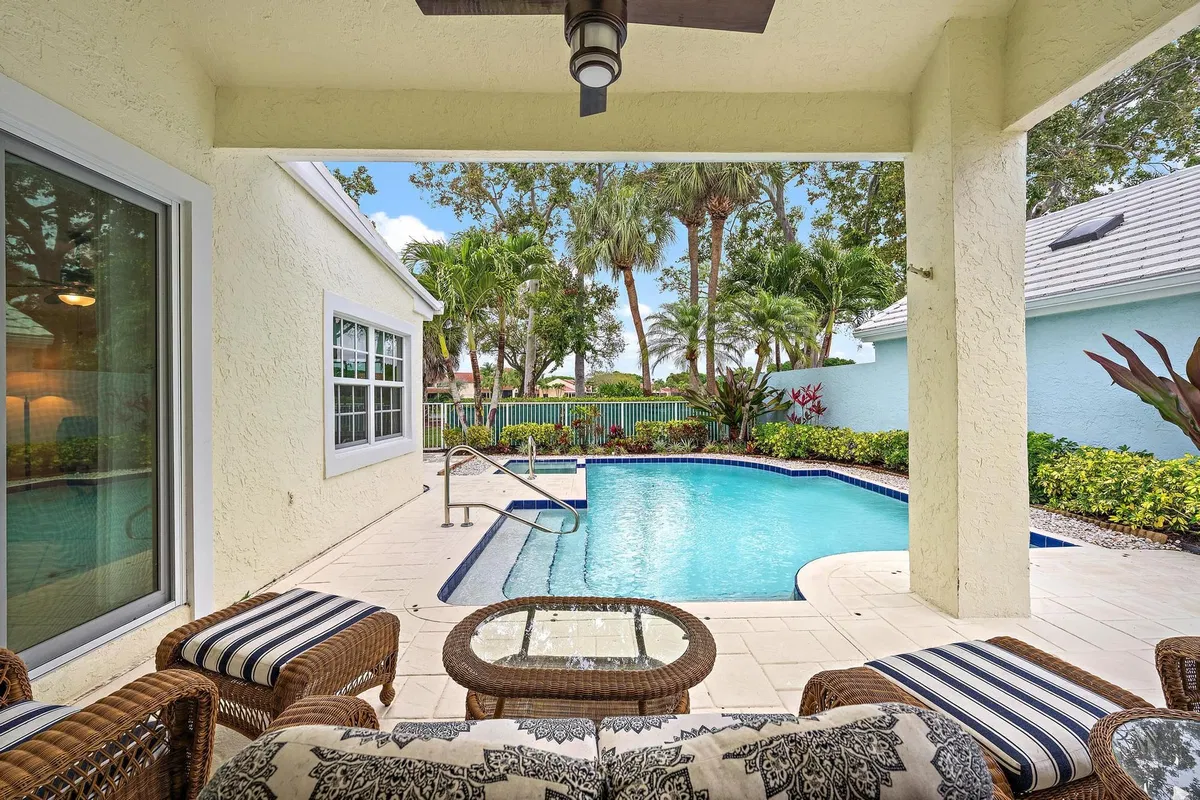 PGA National Palm Beach Gardens Residence photo 19