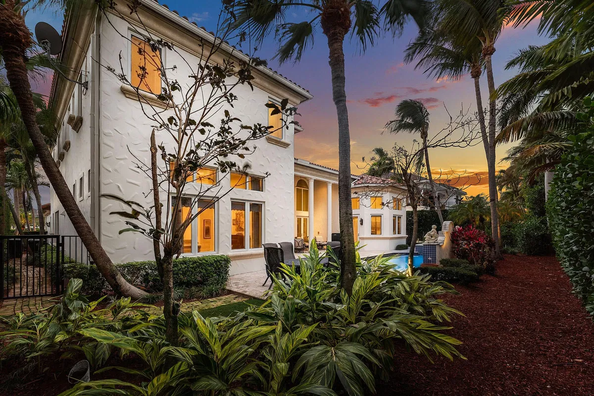 Royal Palm Yacht and Country Club Residence photo 67