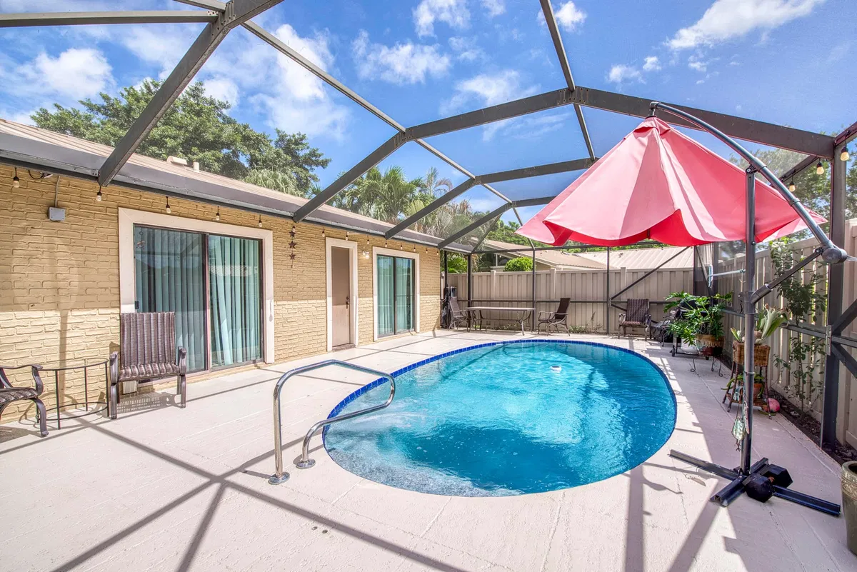 Old Palm Golf Club Residence