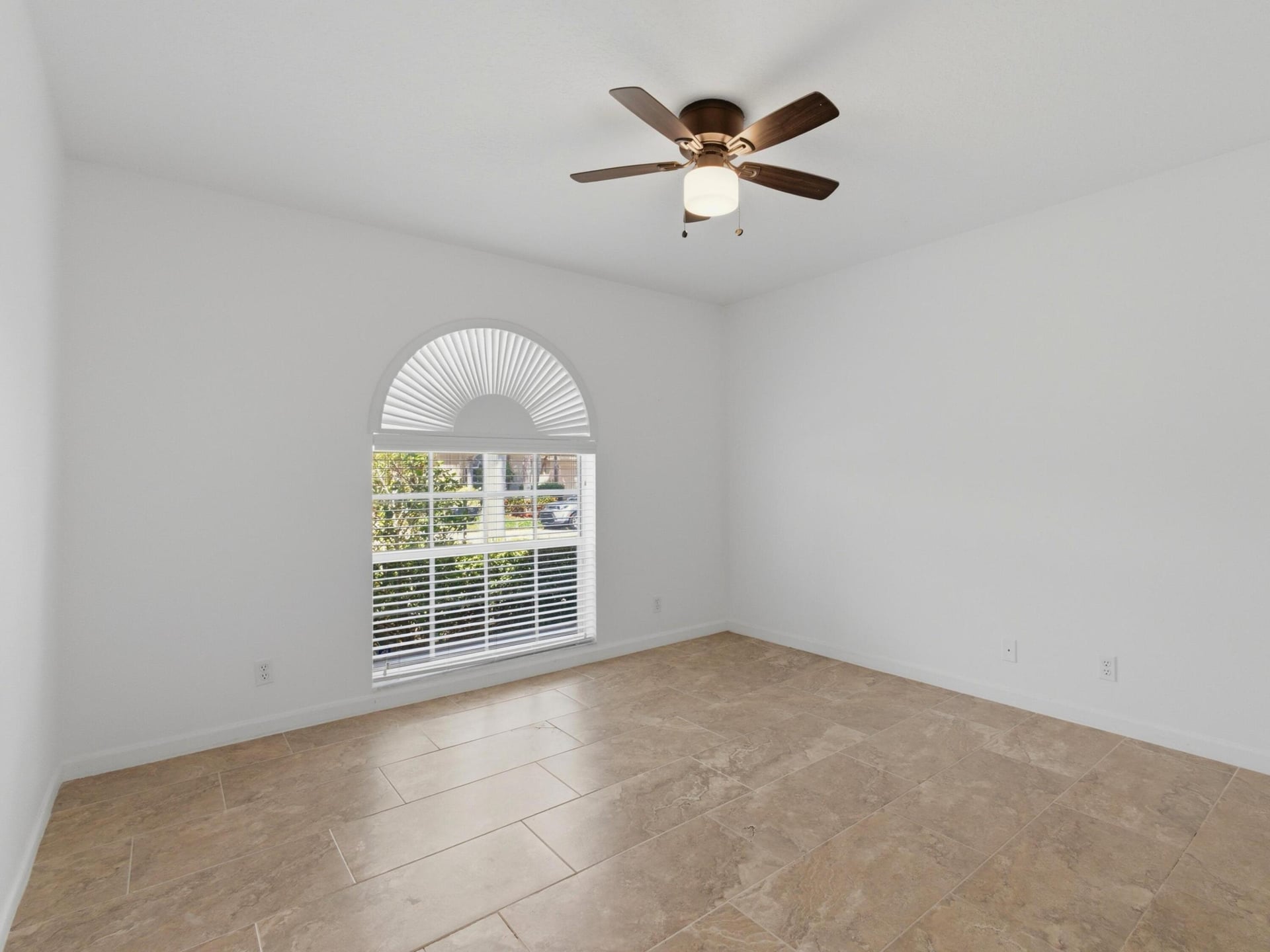 Residence photo 31