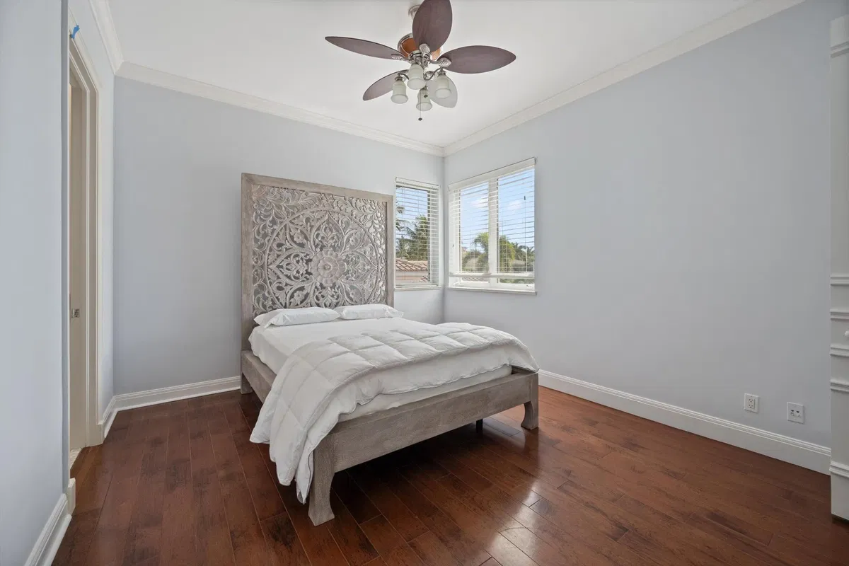 Harbour Isles Residence photo 43