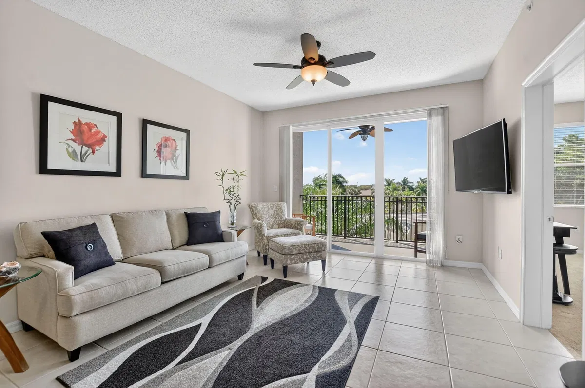 Boca Raton Unit 403 photo 10