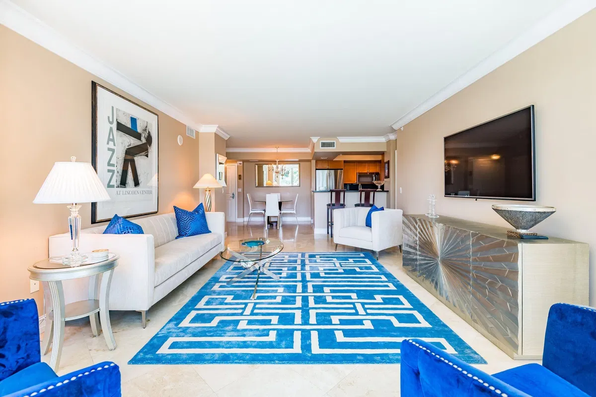 Townsend Place Unit 215