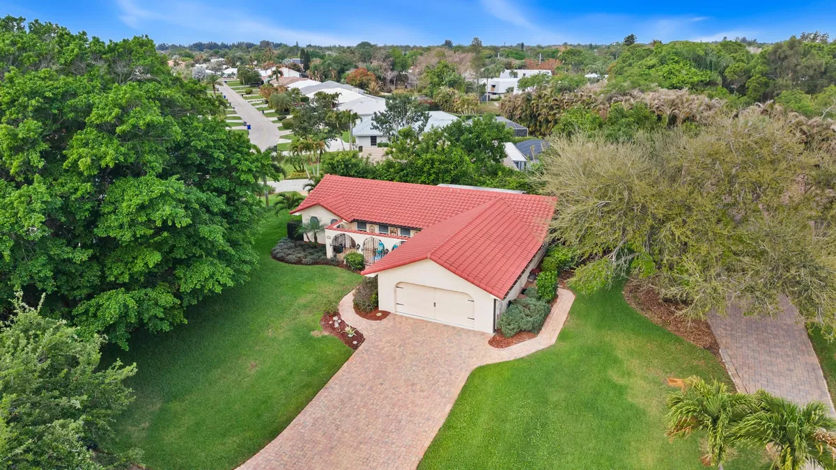 Residence photo 4