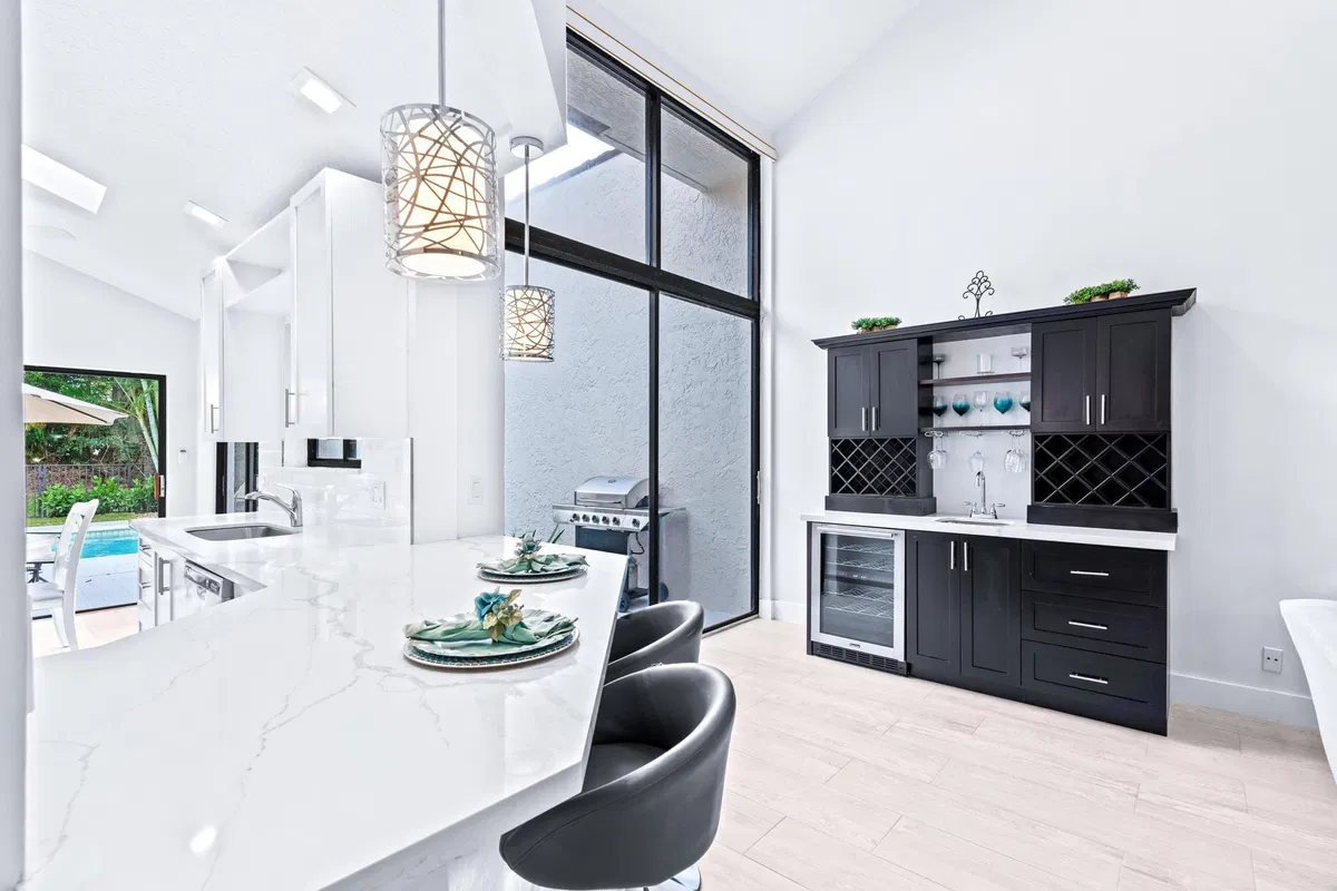 Windsor Way Residence photo 7