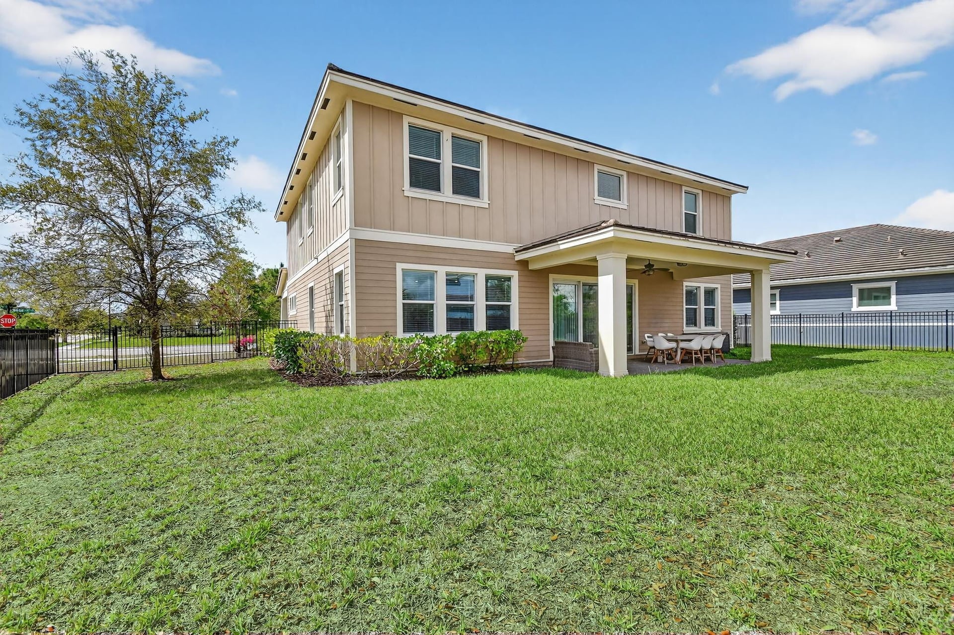 Residence photo 49