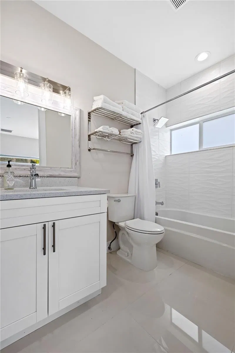 Residence photo 7