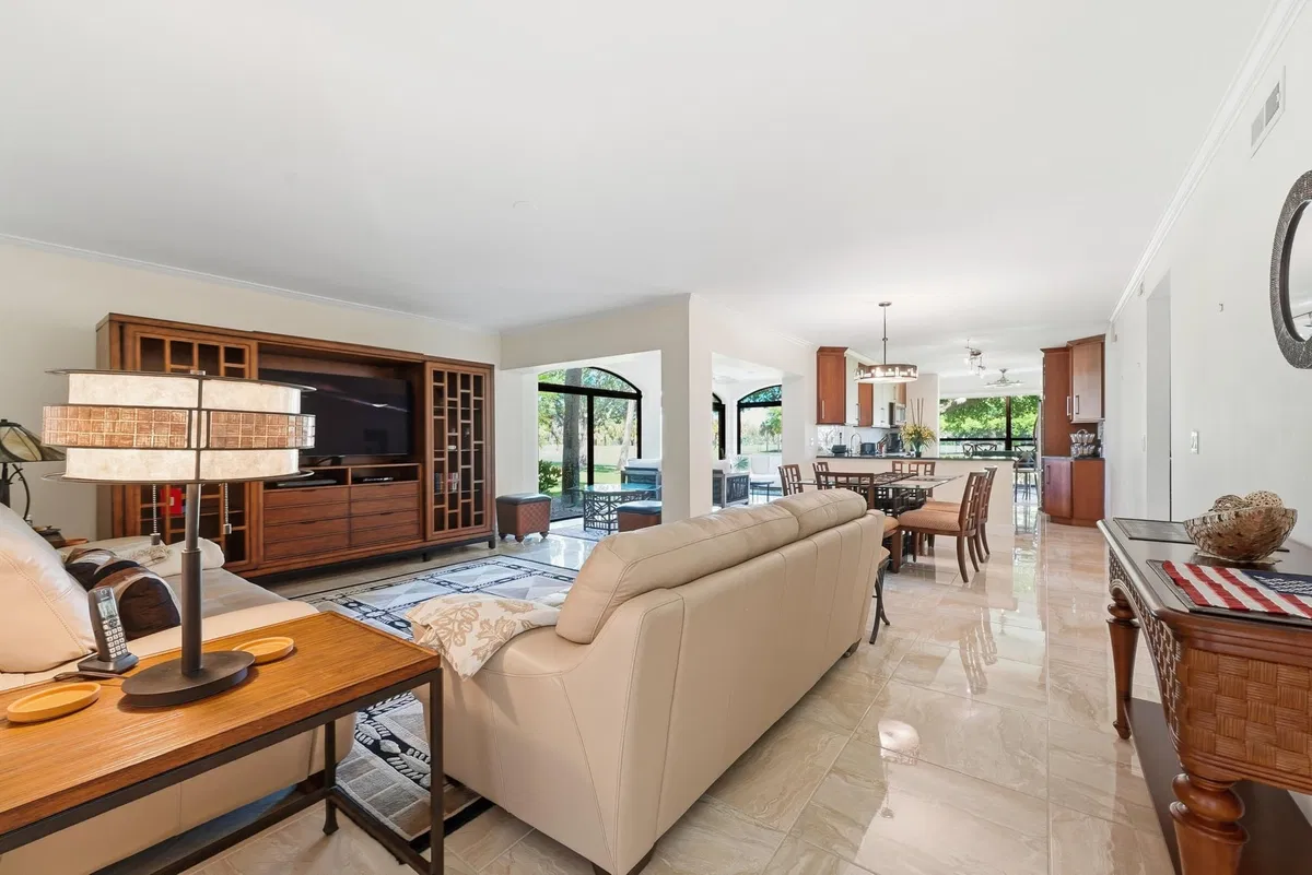 Jonathan's Landing Jupiter FL Unit 107 photo 7
